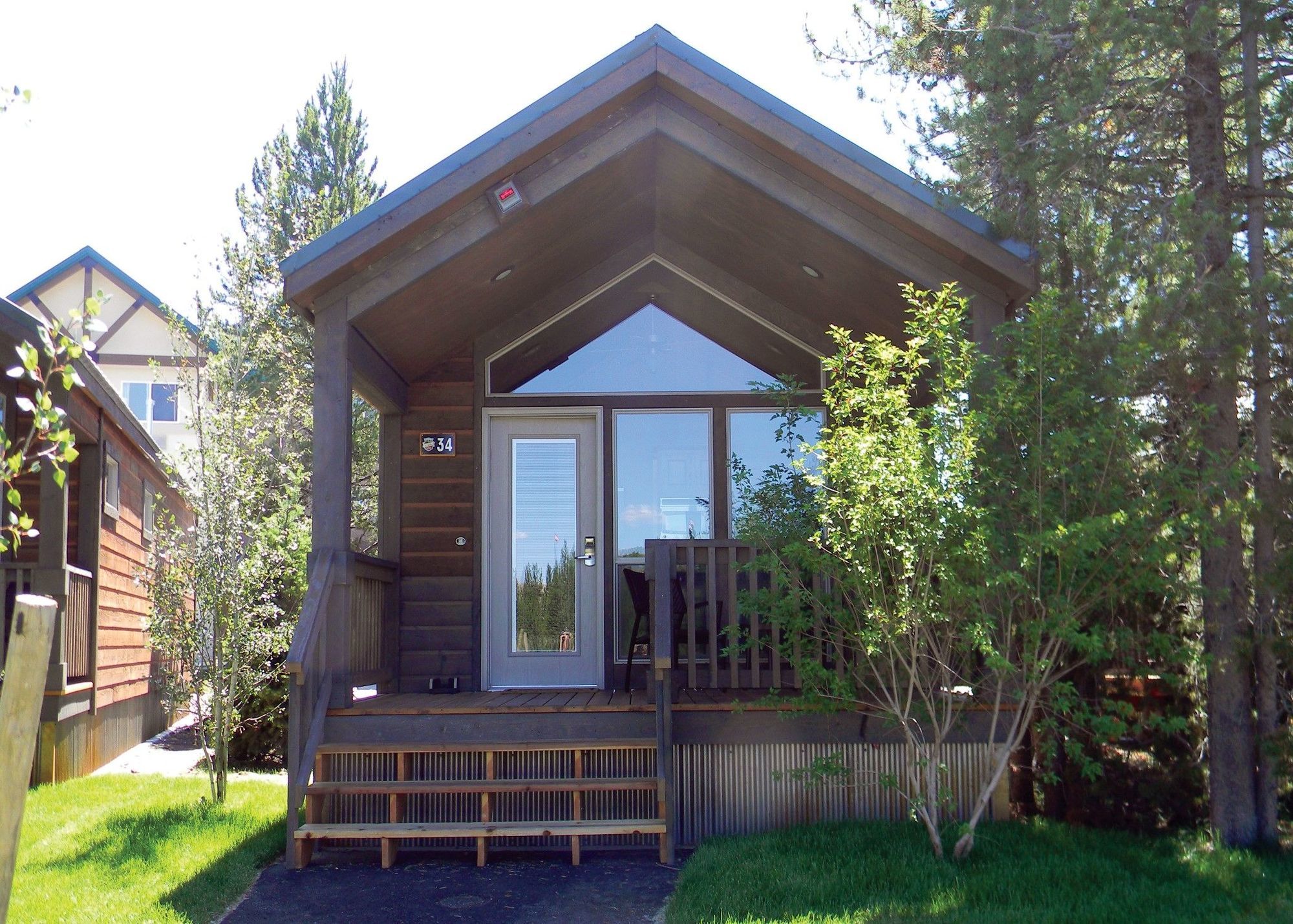 Explorer Cabins At Yellowstone West Yellowstone Exterior foto